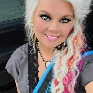 Meet your Posher, Lindsay